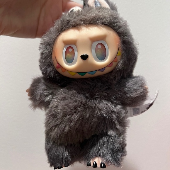 Big into energy secret ID popmart labubu collectible rare - Picture 2 of 3